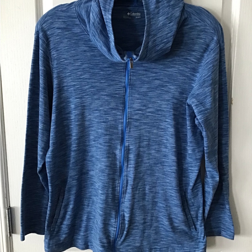 Plus Size Columbia Hooded Top